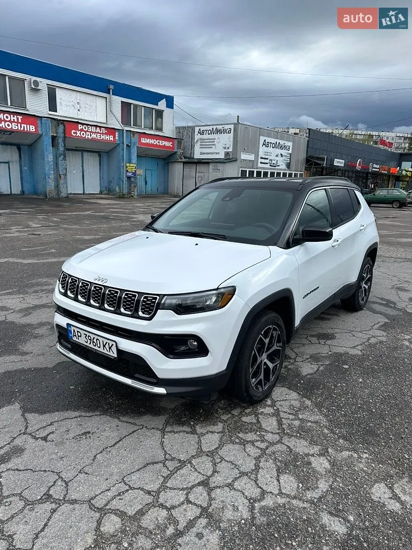 2024 Jeep Compass - фото 1