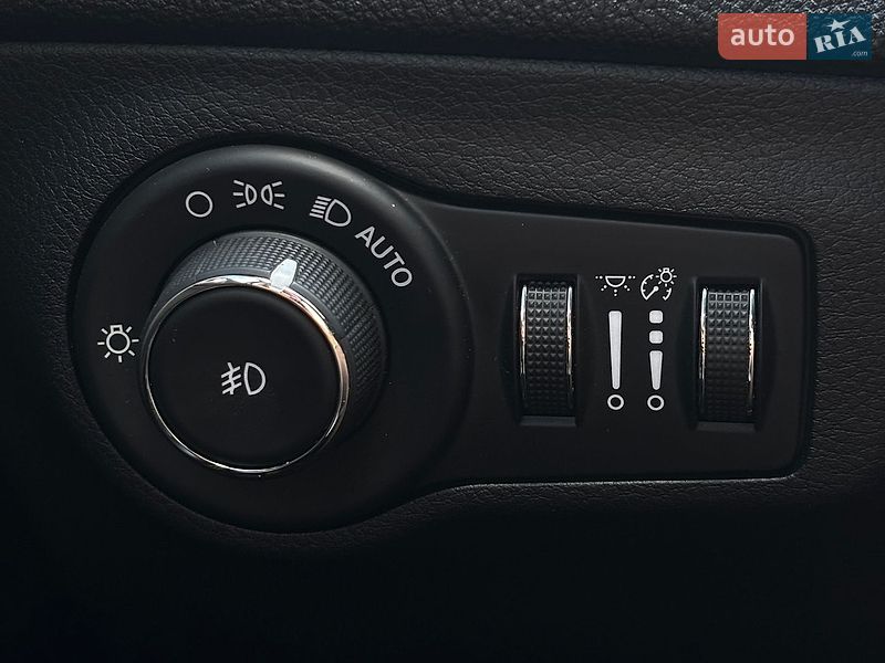 Внедорожник / Кроссовер Jeep Compass 2018 в Белогородке