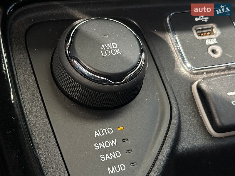 Позашляховик / Кросовер Jeep Compass 2018 в Білогородці