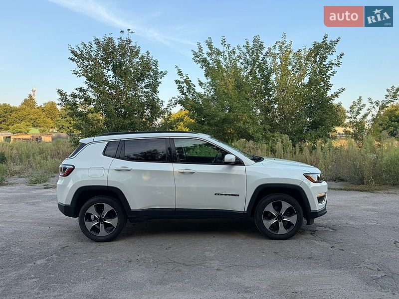 Внедорожник / Кроссовер Jeep Compass 2018 в Сумах