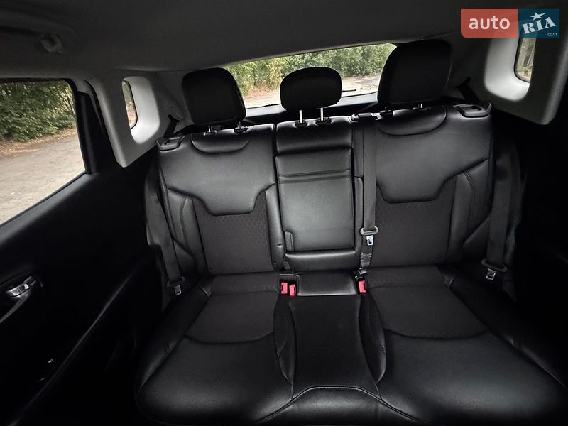 Внедорожник / Кроссовер Jeep Compass 2018 в Ровно