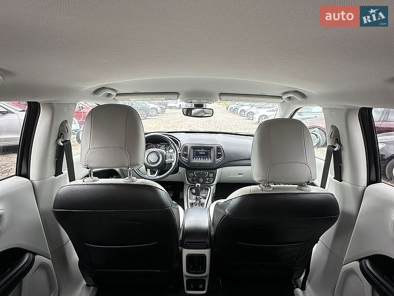 Внедорожник / Кроссовер Jeep Compass 2018 в Белогородке