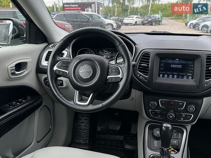 Внедорожник / Кроссовер Jeep Compass 2018 в Белогородке