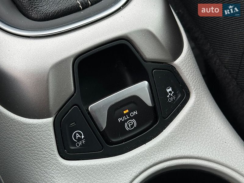 Внедорожник / Кроссовер Jeep Compass 2018 в Белогородке