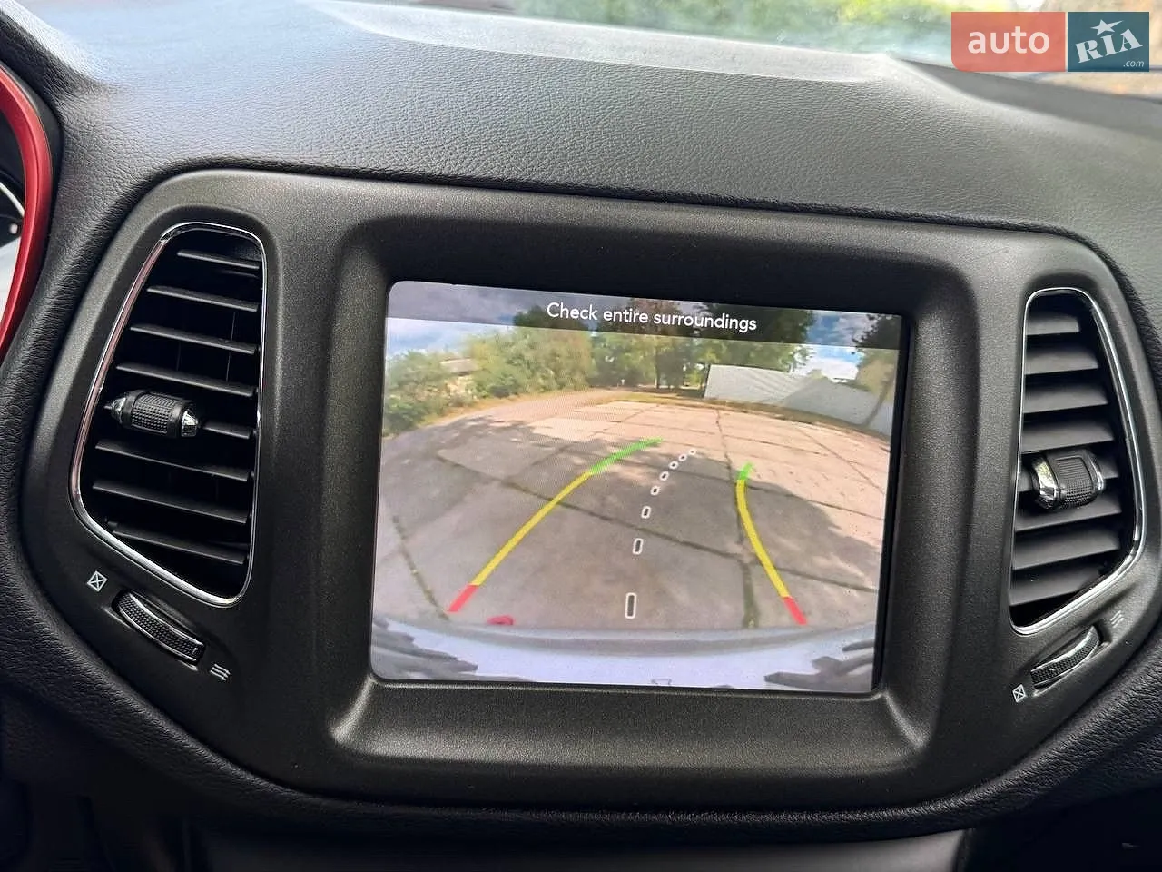 2019 Jeep Compass - мініатюра 61