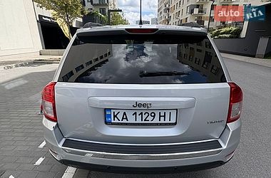 Внедорожник / Кроссовер Jeep Compass 2012 в Киеве