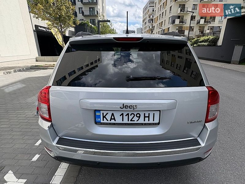Внедорожник / Кроссовер Jeep Compass 2012 в Киеве