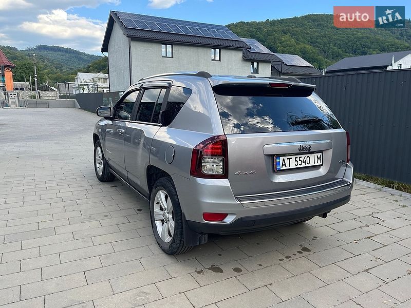 Позашляховик / Кросовер Jeep Compass 2015 в Надвірній