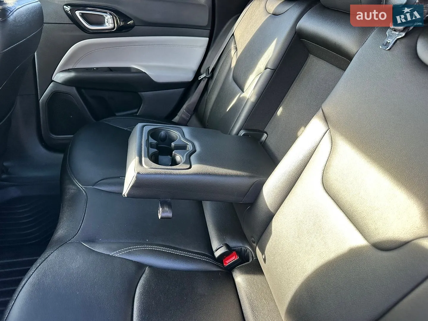 2024 Jeep Compass - мініатюра 33