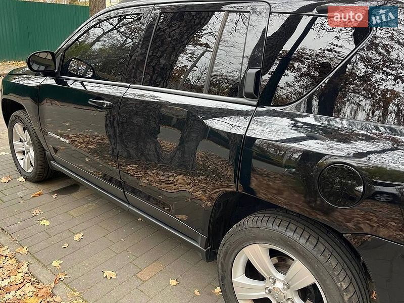 Внедорожник / Кроссовер Jeep Compass 2013 в Киеве