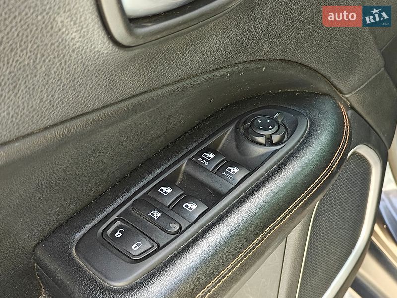Позашляховик / Кросовер Jeep Compass 2020 в Львові фото 18 Позашляховик / Кросовер Jeep Compass 2020 в Львові