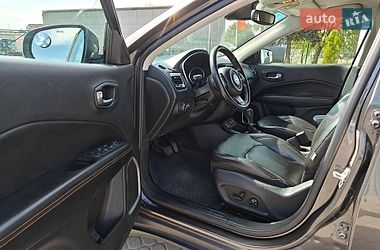 Позашляховик / Кросовер Jeep Compass 2020 в Львові фото 13 Позашляховик / Кросовер Jeep Compass 2020 в Львові