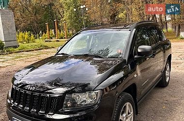 Позашляховик / Кросовер Jeep Compass 2012 в Чернівцях