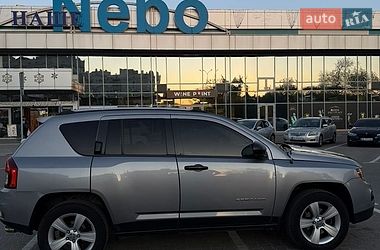 Позашляховик / Кросовер Jeep Compass 2014 в Києві фото 4 Позашляховик / Кросовер Jeep Compass 2014 в Києві