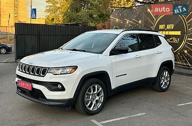 Внедорожник / Кроссовер Jeep Compass 2023 в Киеве