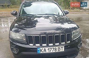 Позашляховик / Кросовер Jeep Compass 2015 в Києві