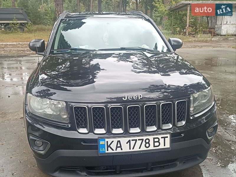 Позашляховик / Кросовер Jeep Compass 2015 в Києві