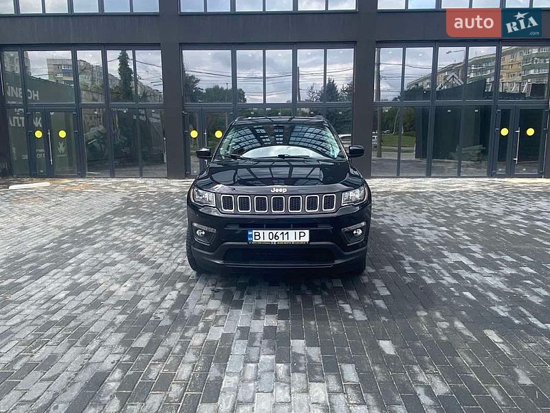 Внедорожник / Кроссовер Jeep Compass 2017 в Полтаве