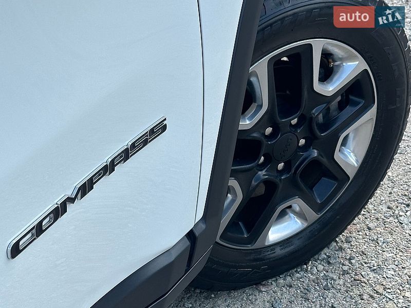 Позашляховик / Кросовер Jeep Compass 2017 в Білогородці