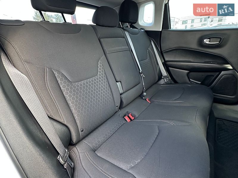 Позашляховик / Кросовер Jeep Compass 2017 в Білогородці