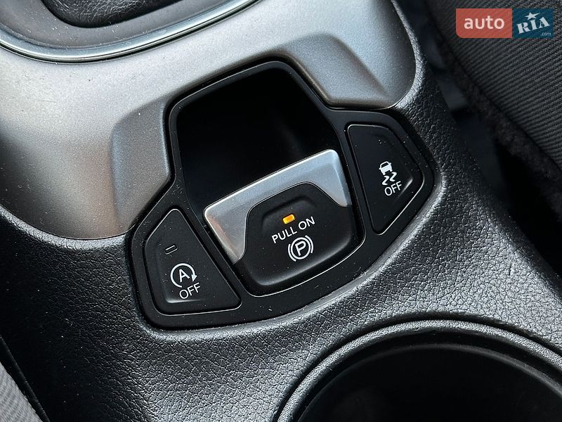 Позашляховик / Кросовер Jeep Compass 2017 в Білогородці