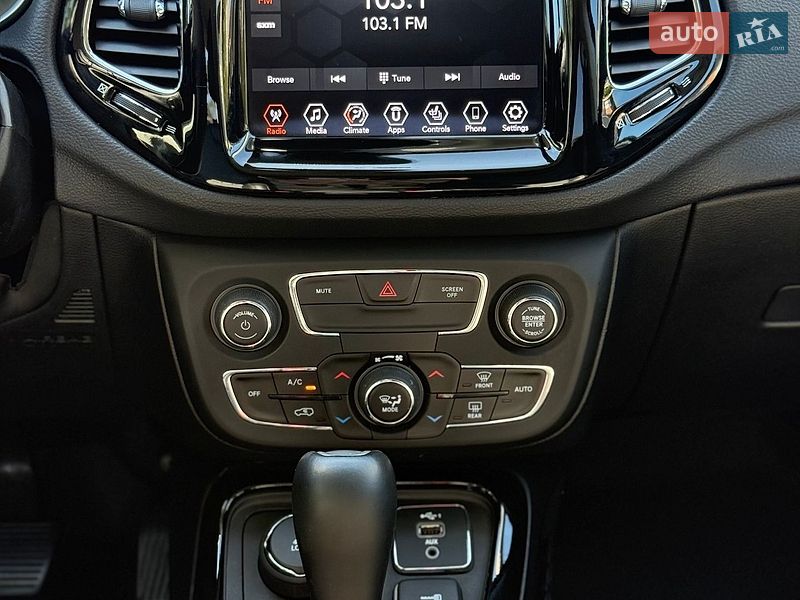 Позашляховик / Кросовер Jeep Compass 2019 в Києві