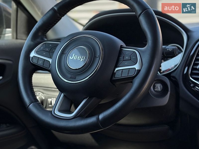 Позашляховик / Кросовер Jeep Compass 2019 в Києві