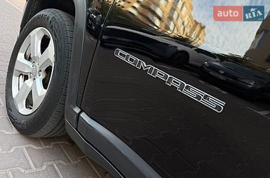 Позашляховик / Кросовер Jeep Compass 2017 в Києві