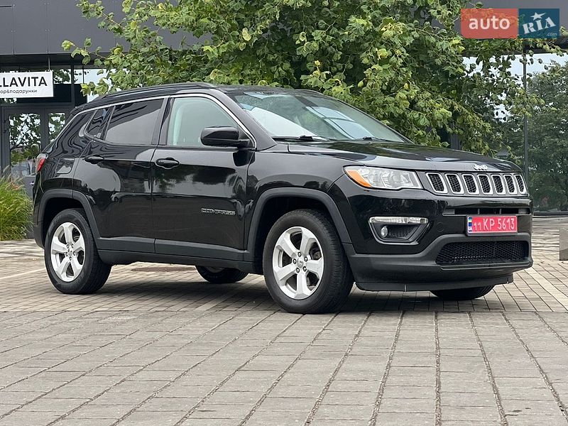 Позашляховик / Кросовер Jeep Compass 2017 в Рівному