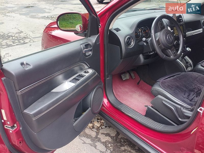 Внедорожник / Кроссовер Jeep Compass 2014 в Тернополе
