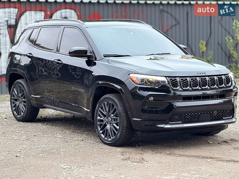 Внедорожник / Кроссовер Jeep Compass 2023 в Каменском