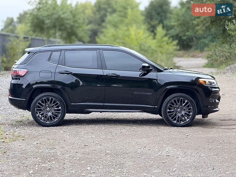 Внедорожник / Кроссовер Jeep Compass 2023 в Каменском