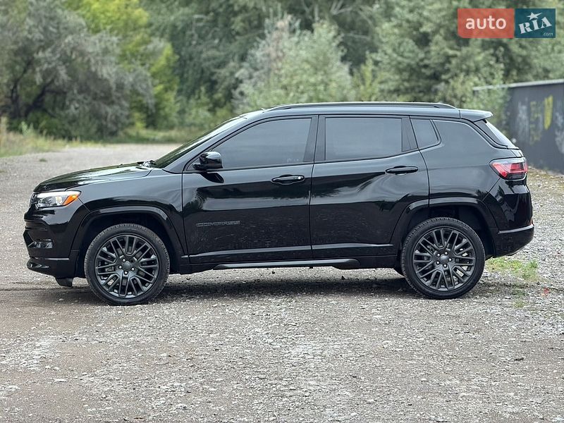 Внедорожник / Кроссовер Jeep Compass 2023 в Каменском