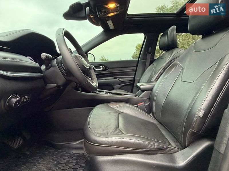Внедорожник / Кроссовер Jeep Compass 2023 в Каменском