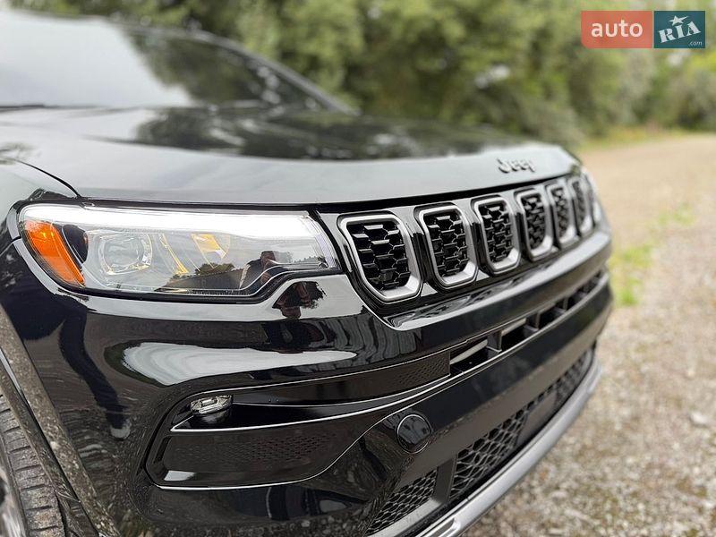 Внедорожник / Кроссовер Jeep Compass 2023 в Каменском