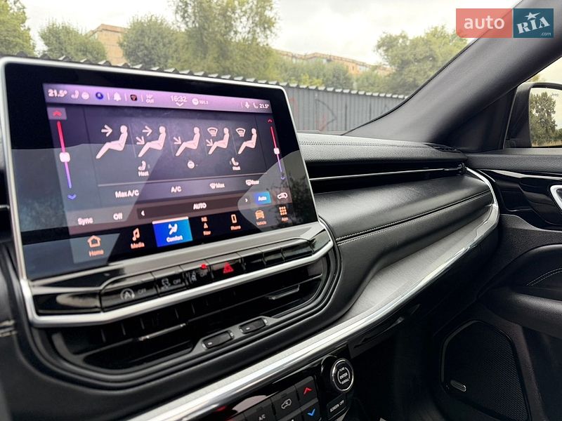 Внедорожник / Кроссовер Jeep Compass 2023 в Каменском