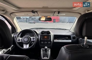 Внедорожник / Кроссовер Jeep Compass 2016 в Киеве