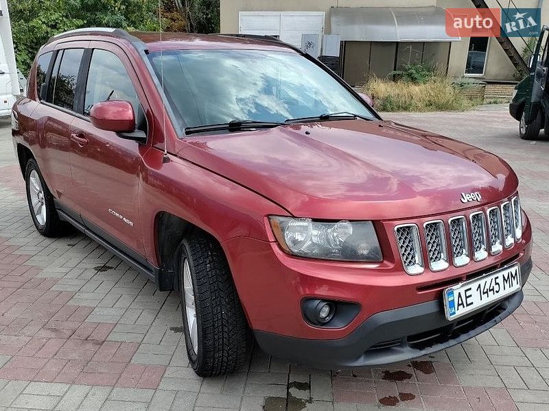 Позашляховик / Кросовер Jeep Compass 2016 в Запоріжжі фото 3 Позашляховик / Кросовер Jeep Compass 2016 в Запоріжжі