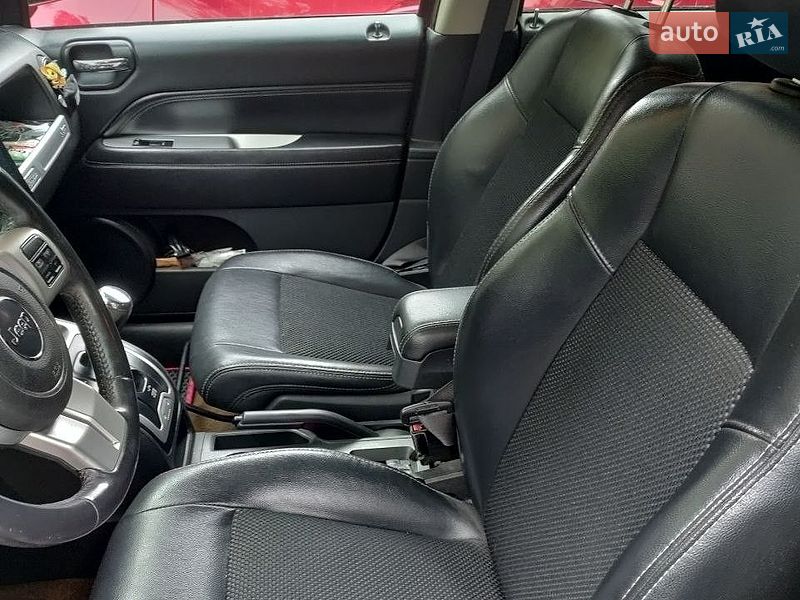 Позашляховик / Кросовер Jeep Compass 2016 в Запоріжжі фото 12 Позашляховик / Кросовер Jeep Compass 2016 в Запоріжжі