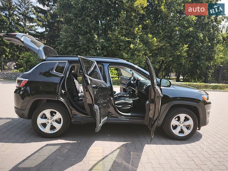 Позашляховик / Кросовер Jeep Compass 2021 в Миргороді