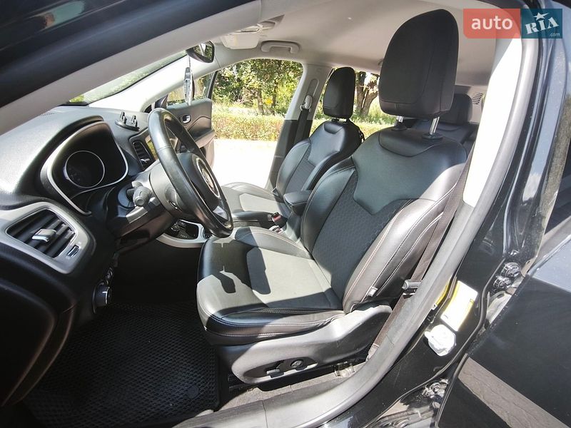 Позашляховик / Кросовер Jeep Compass 2021 в Миргороді