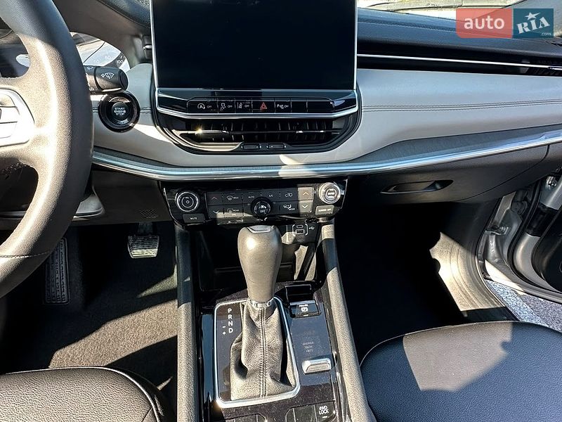 Позашляховик / Кросовер Jeep Compass 2024 в Рівному