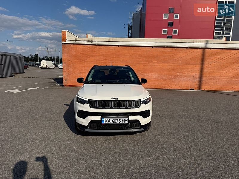 Внедорожник / Кроссовер Jeep Compass 2024 в Киеве фото 12 Внедорожник / Кроссовер Jeep Compass 2024 в Киеве
