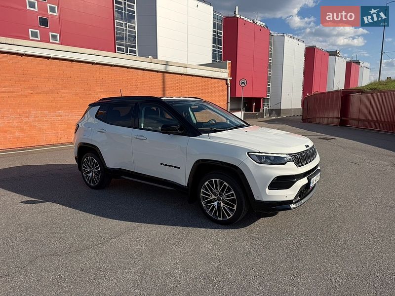 Внедорожник / Кроссовер Jeep Compass 2024 в Киеве фото 5 Внедорожник / Кроссовер Jeep Compass 2024 в Киеве