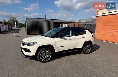 Внедорожник / Кроссовер Jeep Compass 2024 в Киеве фото 4 Внедорожник / Кроссовер Jeep Compass 2024 в Киеве