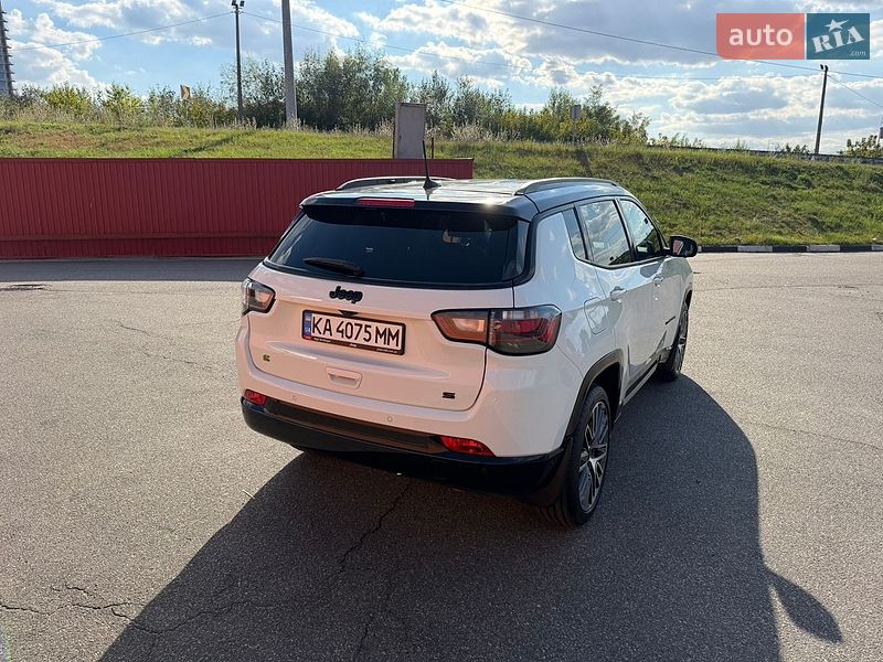 Внедорожник / Кроссовер Jeep Compass 2024 в Киеве фото 10 Внедорожник / Кроссовер Jeep Compass 2024 в Киеве