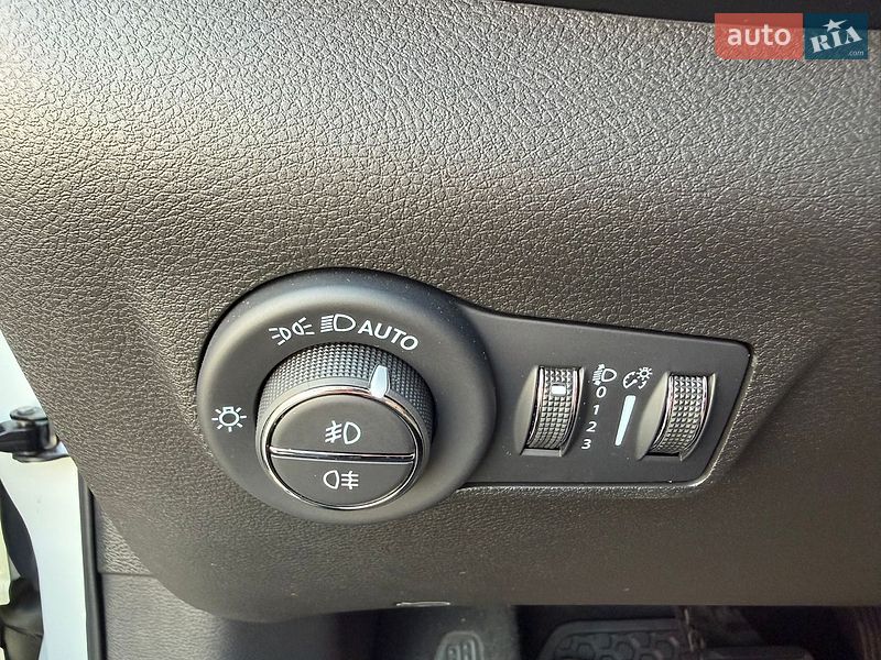Внедорожник / Кроссовер Jeep Compass 2024 в Киеве фото 19 Внедорожник / Кроссовер Jeep Compass 2024 в Киеве