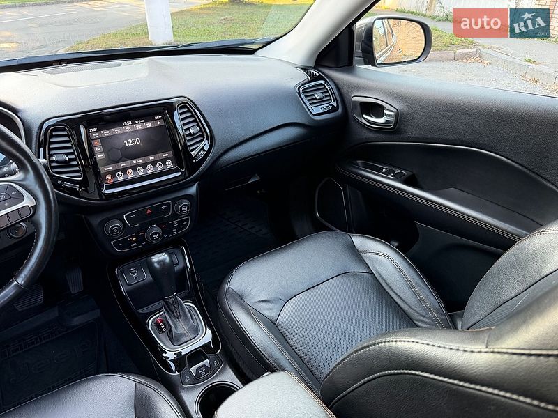 Внедорожник / Кроссовер Jeep Compass 2020 в Харькове