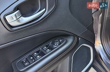 Внедорожник / Кроссовер Jeep Compass 2020 в Харькове