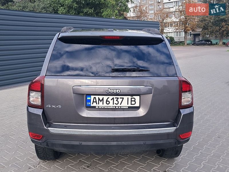 Внедорожник / Кроссовер Jeep Compass 2015 в Житомире